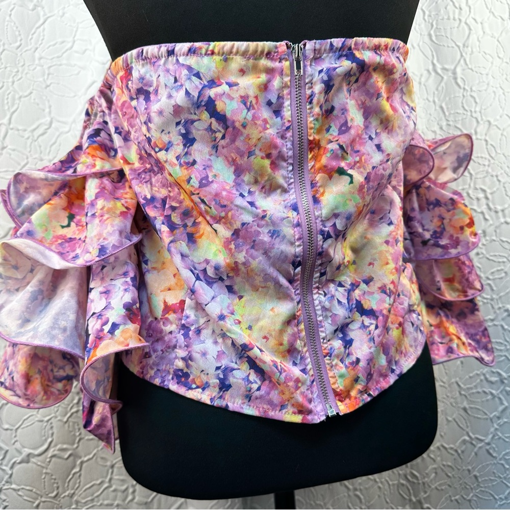 PrettyLittleThing- PLUS LILAC FLORAL PRINT PUFF SLEEVE BARDOT CROP TOP (16) - Picture 10 of 13